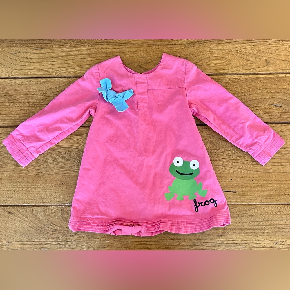 Lourdes Pink dress with frog size 24 mths